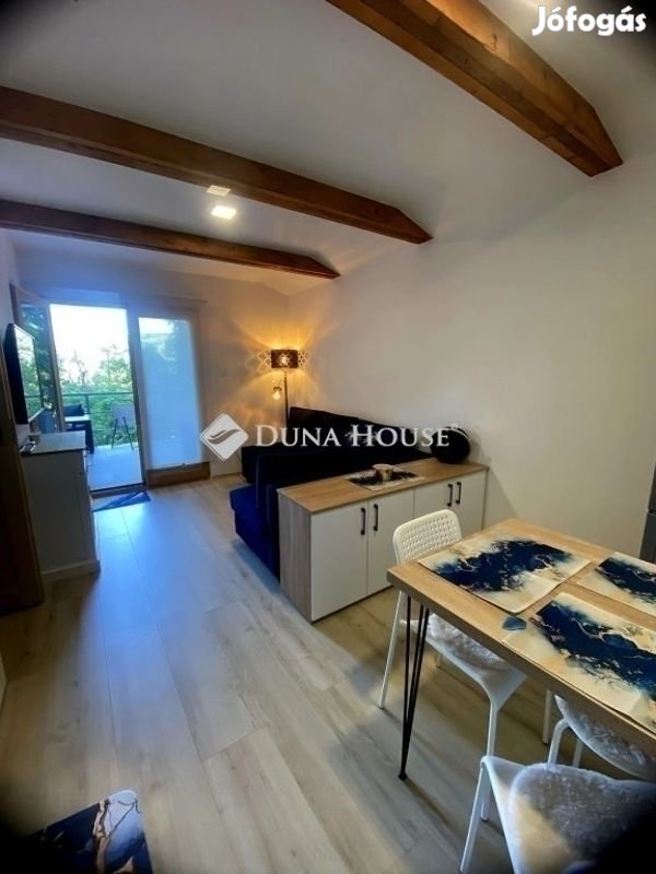 42 nm-es ház eladó Orfű