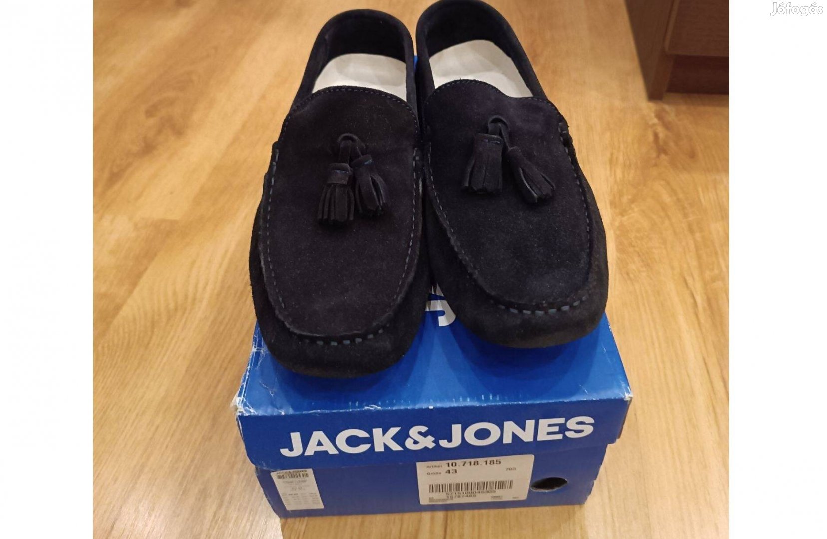 43-as sötétkék Jack&Jones mokaszin cipő