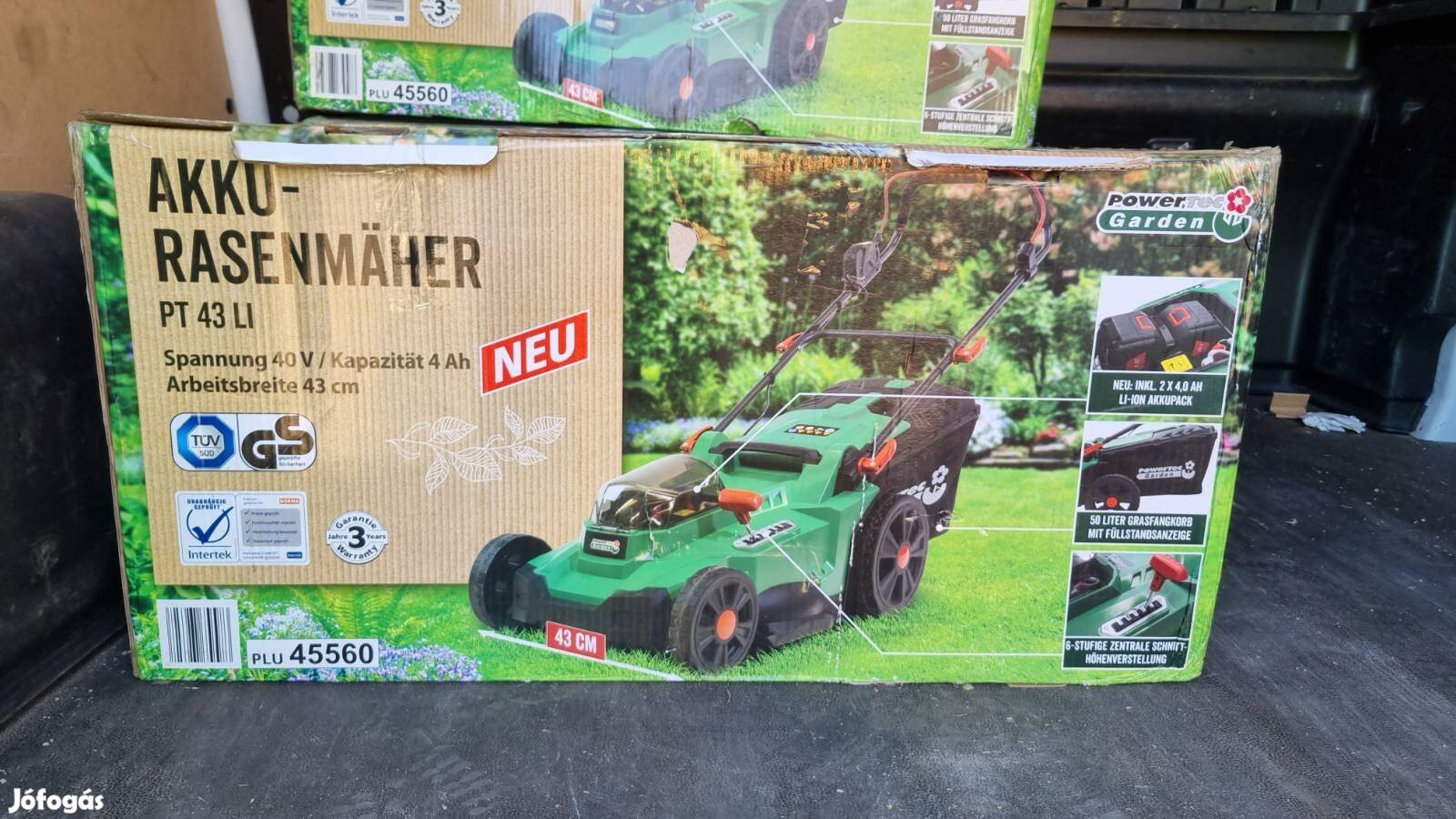 43cm-es vágási szélességgel 4Ah akkumulátoros fűnyíró, garanciával