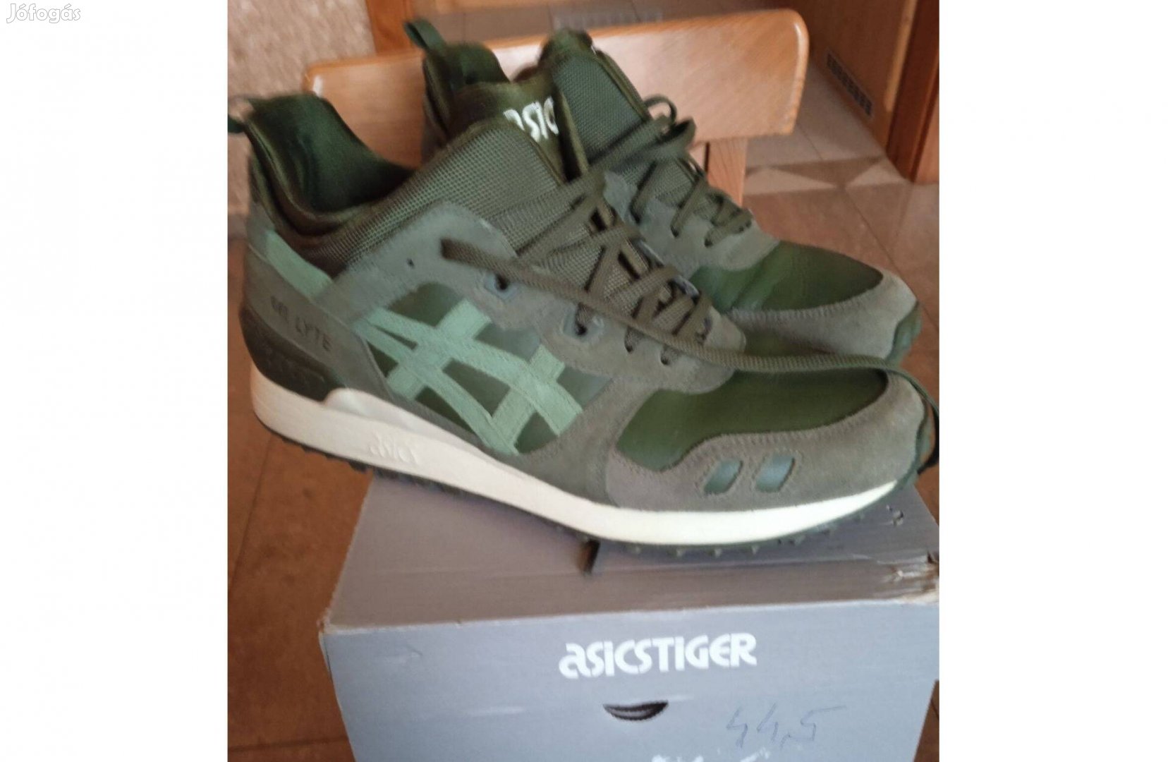 44,5-es Asics Tiger Gel Lite