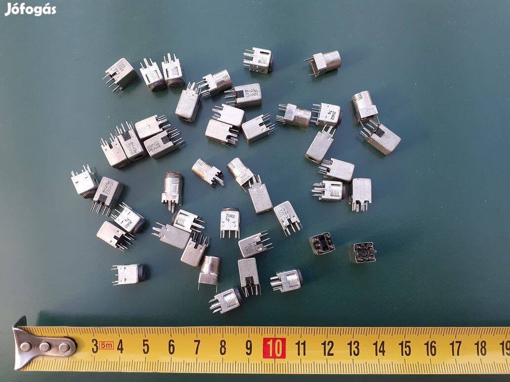 44 darab tekercs cséve csévetest