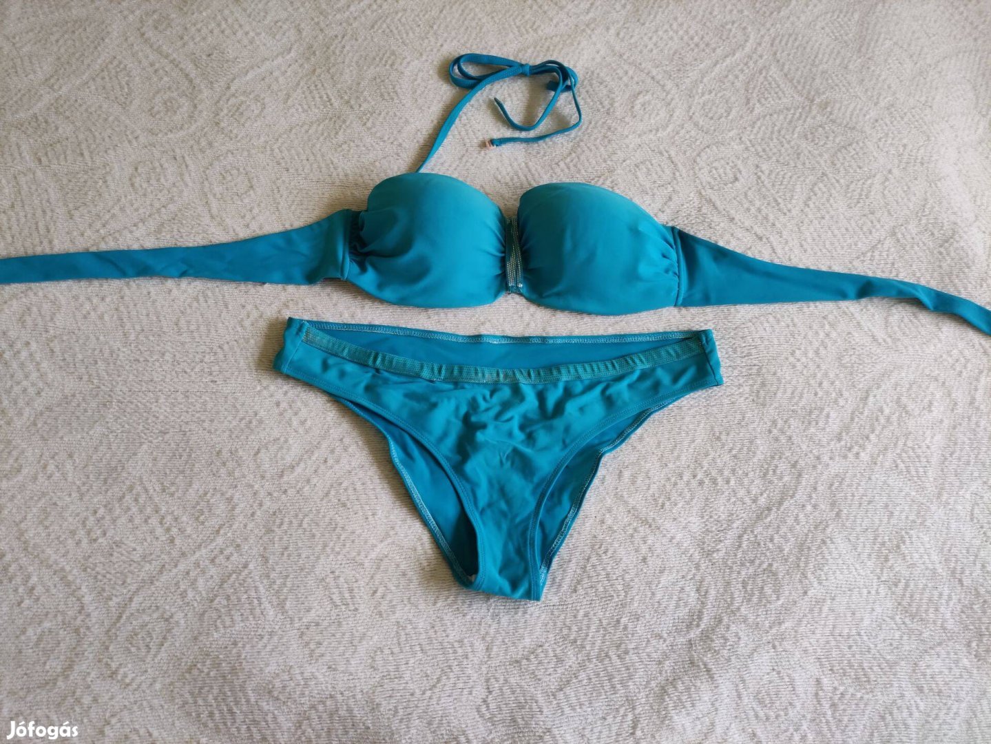 44-es kék női bikini