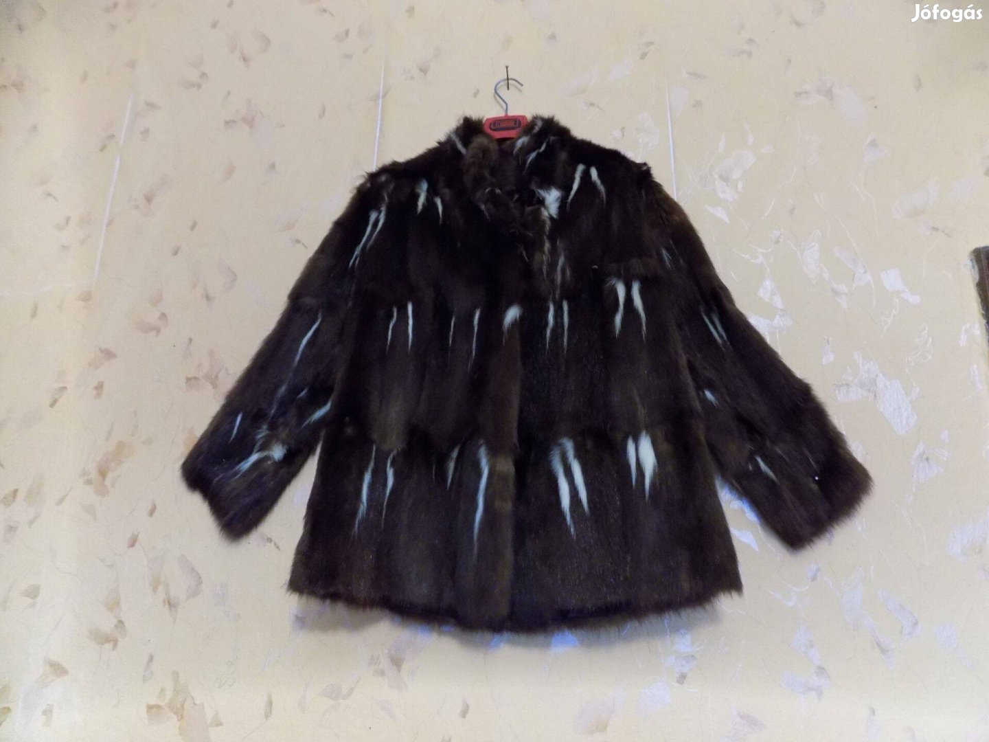 44-es méretű rókaszőr félbunda eladó