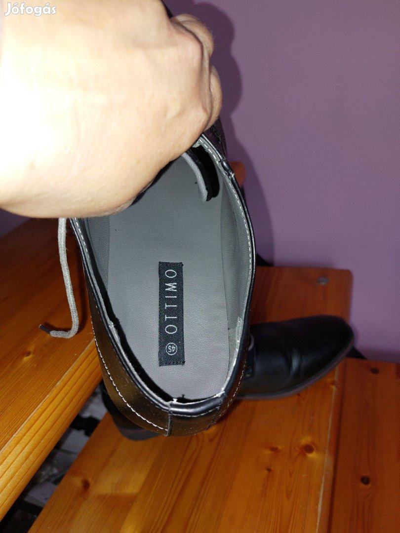 45-ös Ottimo fekete férfi alkalmi cipő