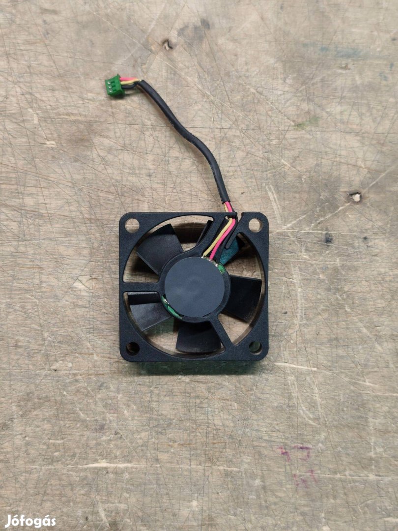 45mm projektor ventilátor 0.5W, 3-tűs GM1245Pfv2-A