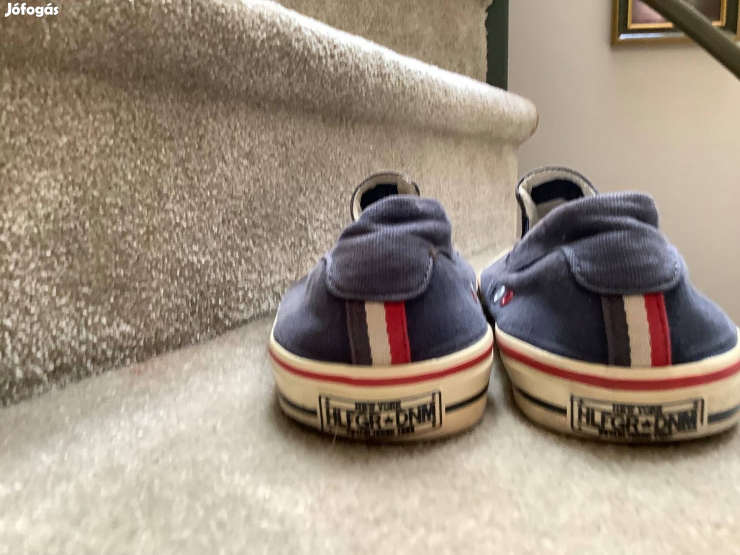 46 os Tommy nyári vászon cipő eladó