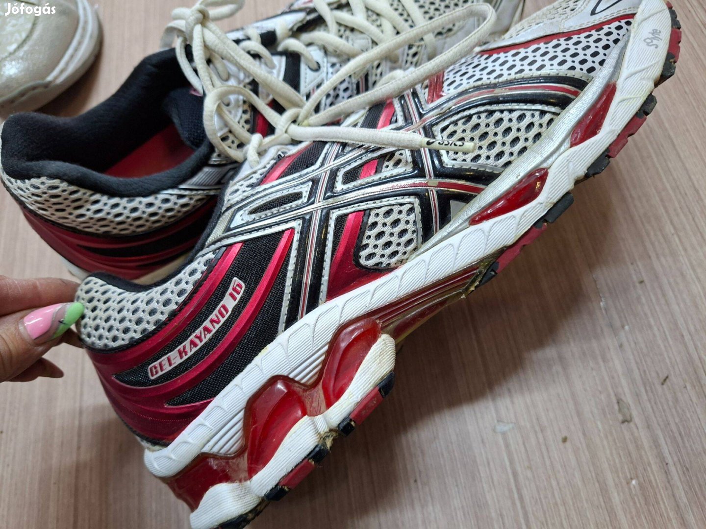 46-os asics Gel-Kayano 16 férfi sportcipő