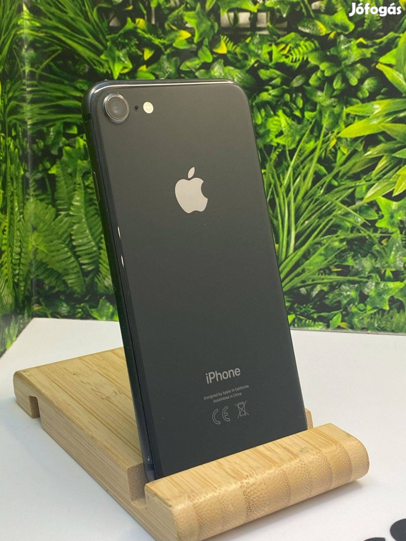 48 Apple iphone 8, 256GB független!