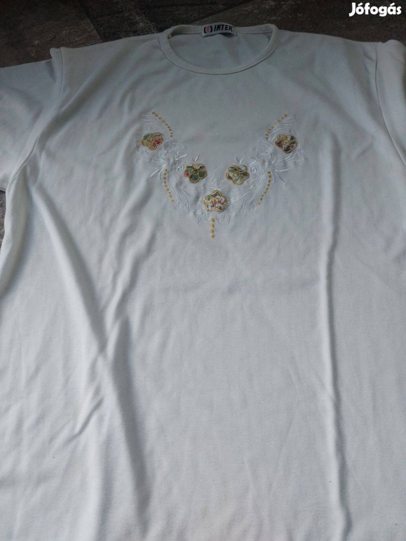 48-as polók eladók