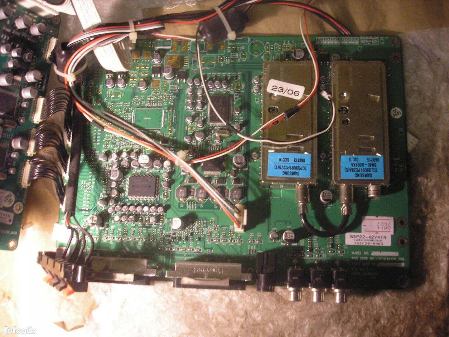 4986 Fujitsu Myrica P42-2H mainboard szett B3P22-42V4IN B3P22-42V4IN