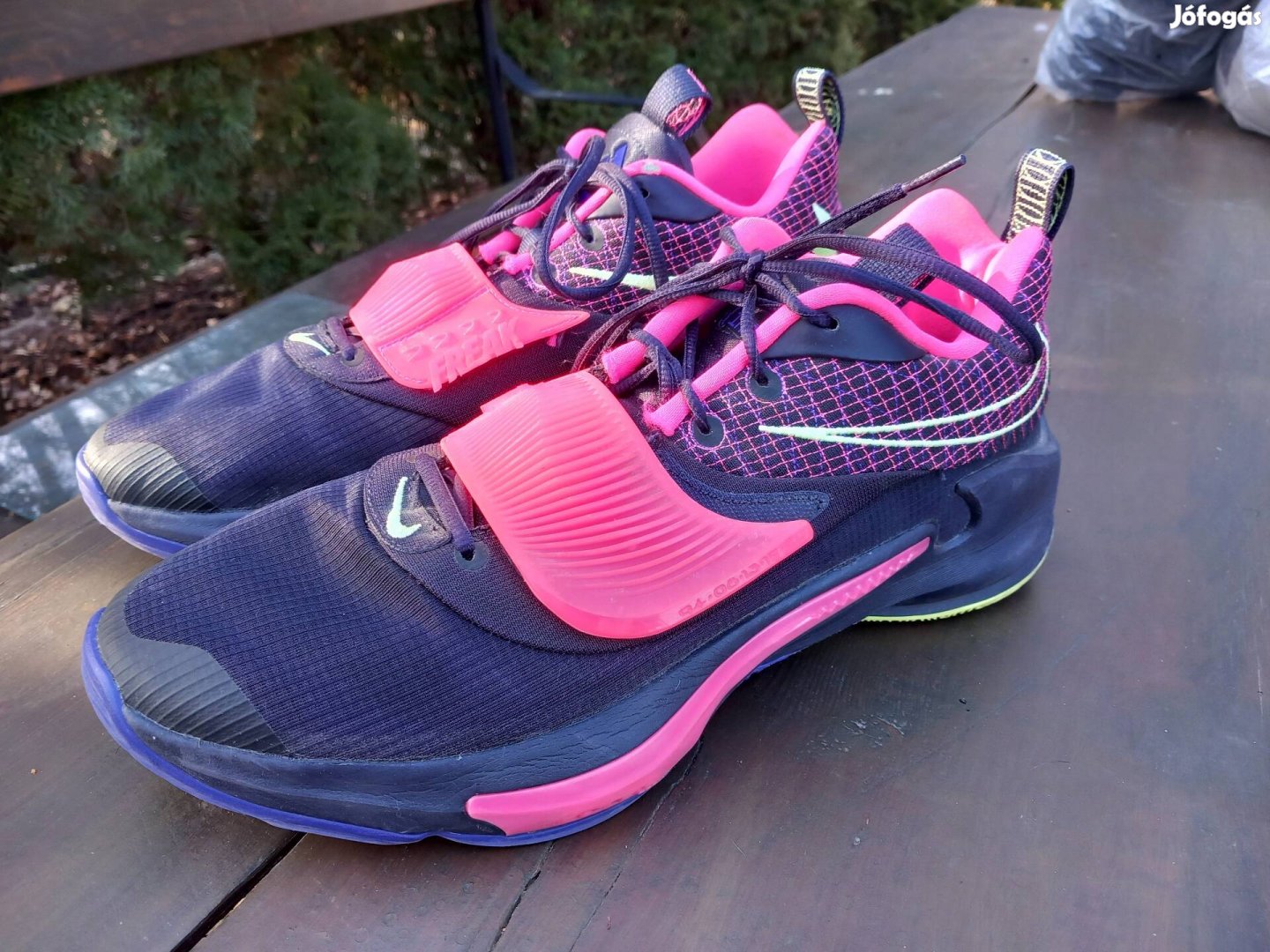 49,5 Nike kosarascipő eladó 