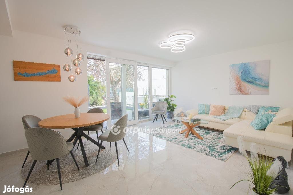 49 nm-es lakás eladó Balatonfűzfő