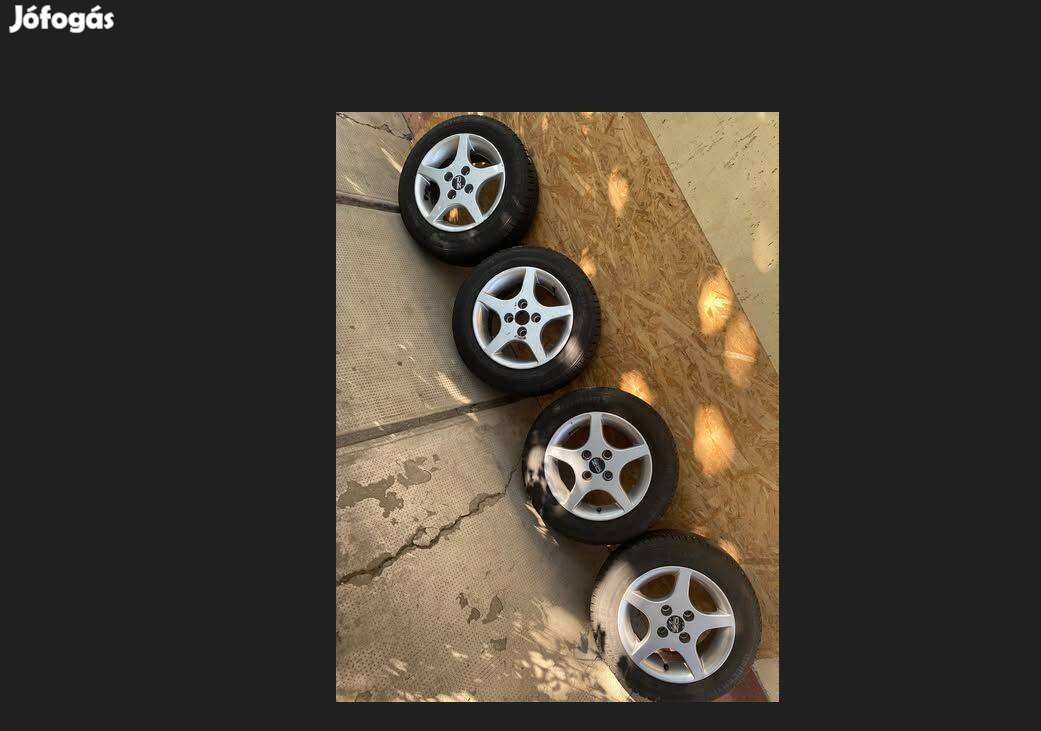 4DB 13 OZ felni Nyári gumival