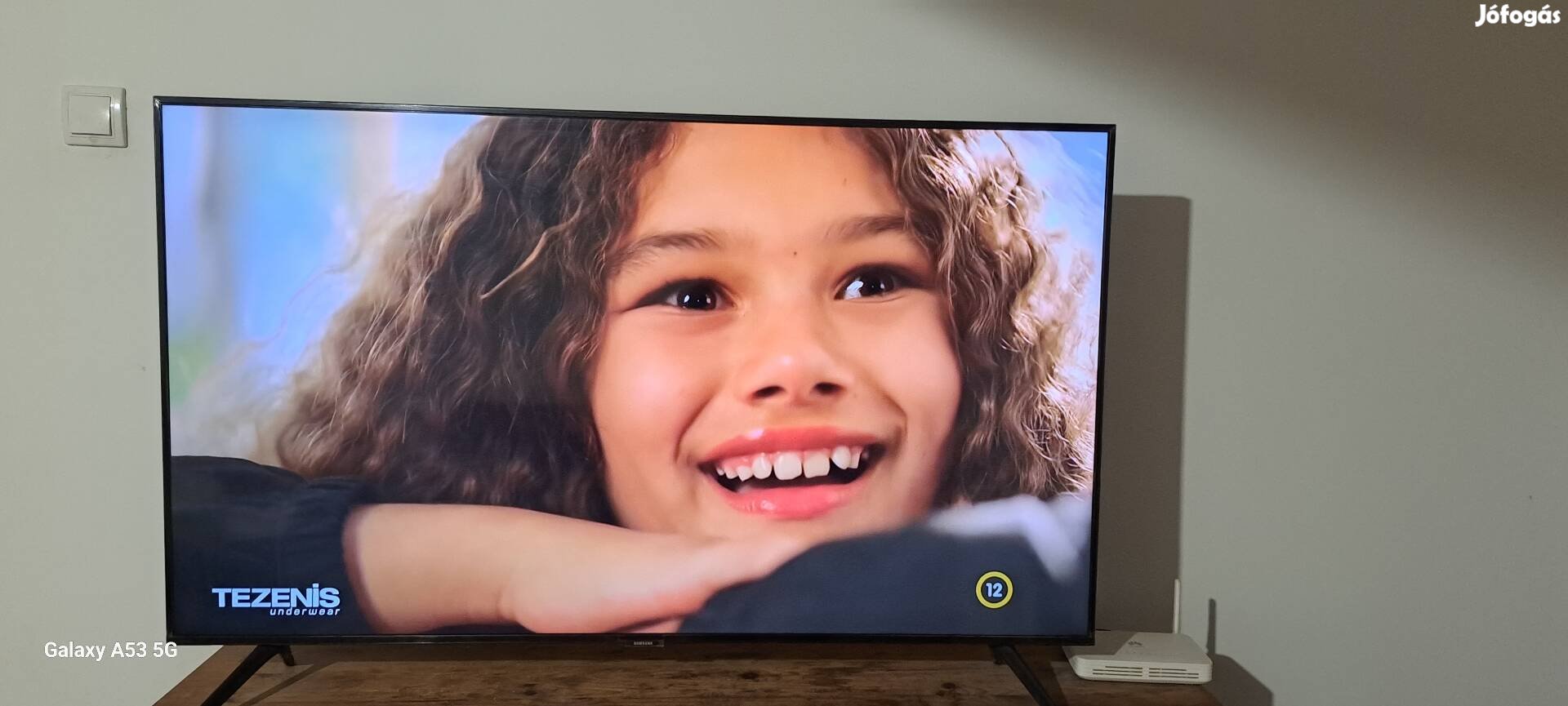 4K UHD Okos TV Eladó