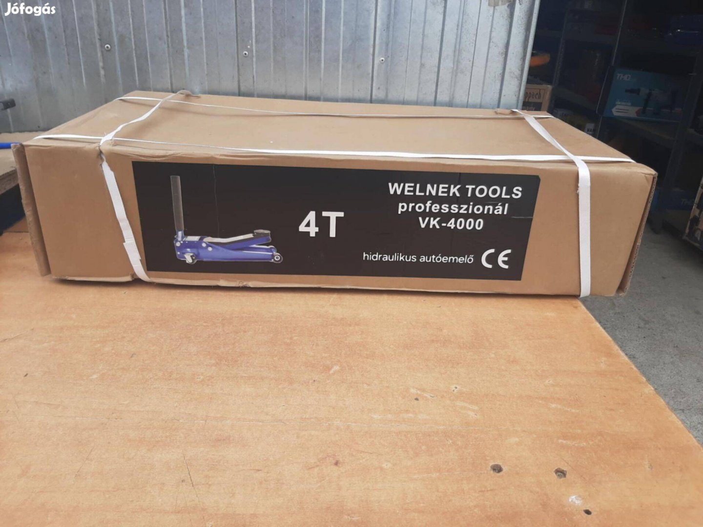 4T autóemelő