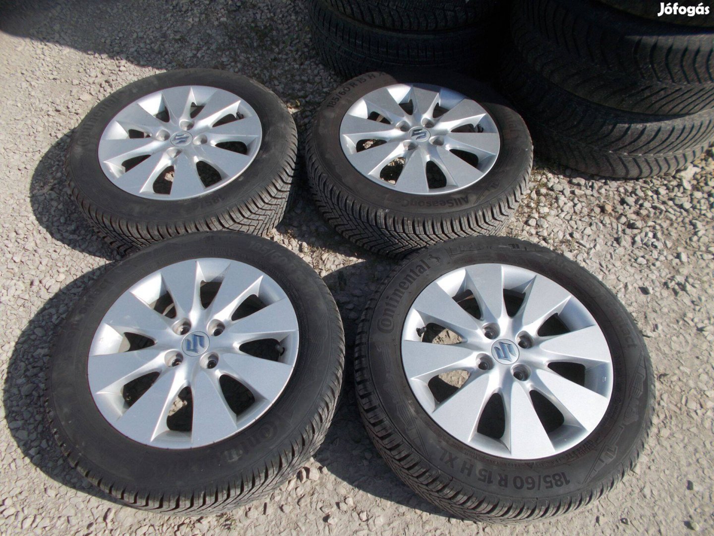 4X100 R15 Gyári Suzuki Alufelni Gumival