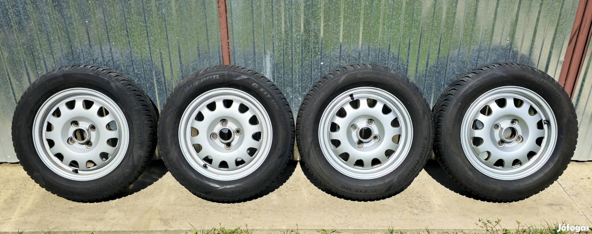 4X100 alufelni 16570R14 négyévszakos gumival