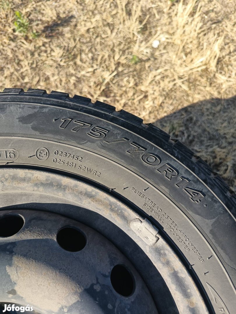 4*100 Lemezfelnik