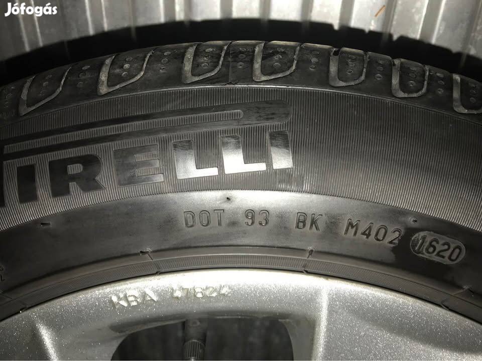 4 DB BMW nyári gumi felnivel, 16 colos