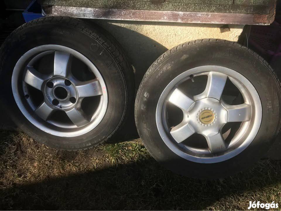 4 DB Chevrolet, Opel, 15 colos, jó állapotú nyári gumi felnivel