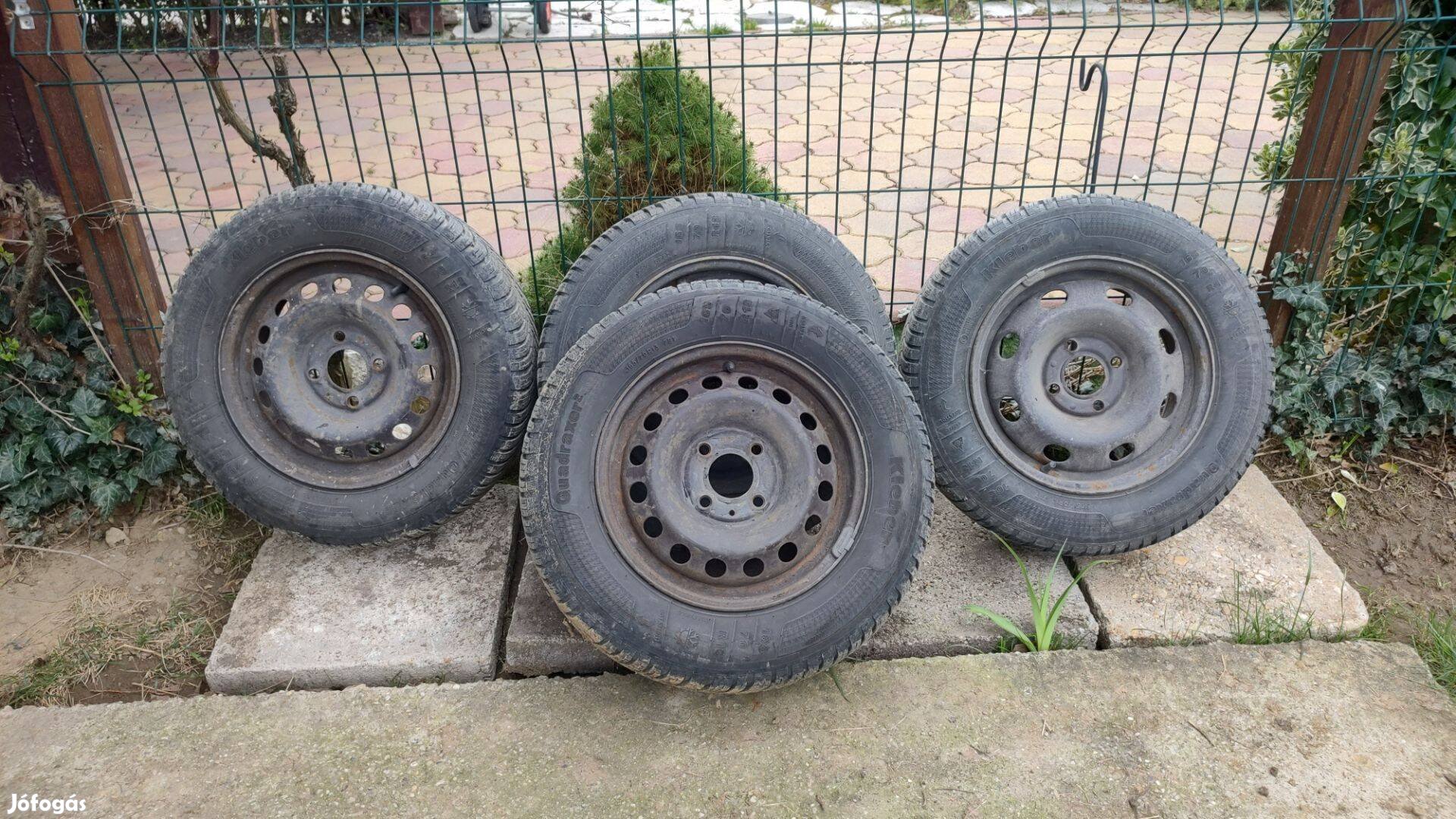 4 Évszakos 165/50 r13 gumi+felni eladó