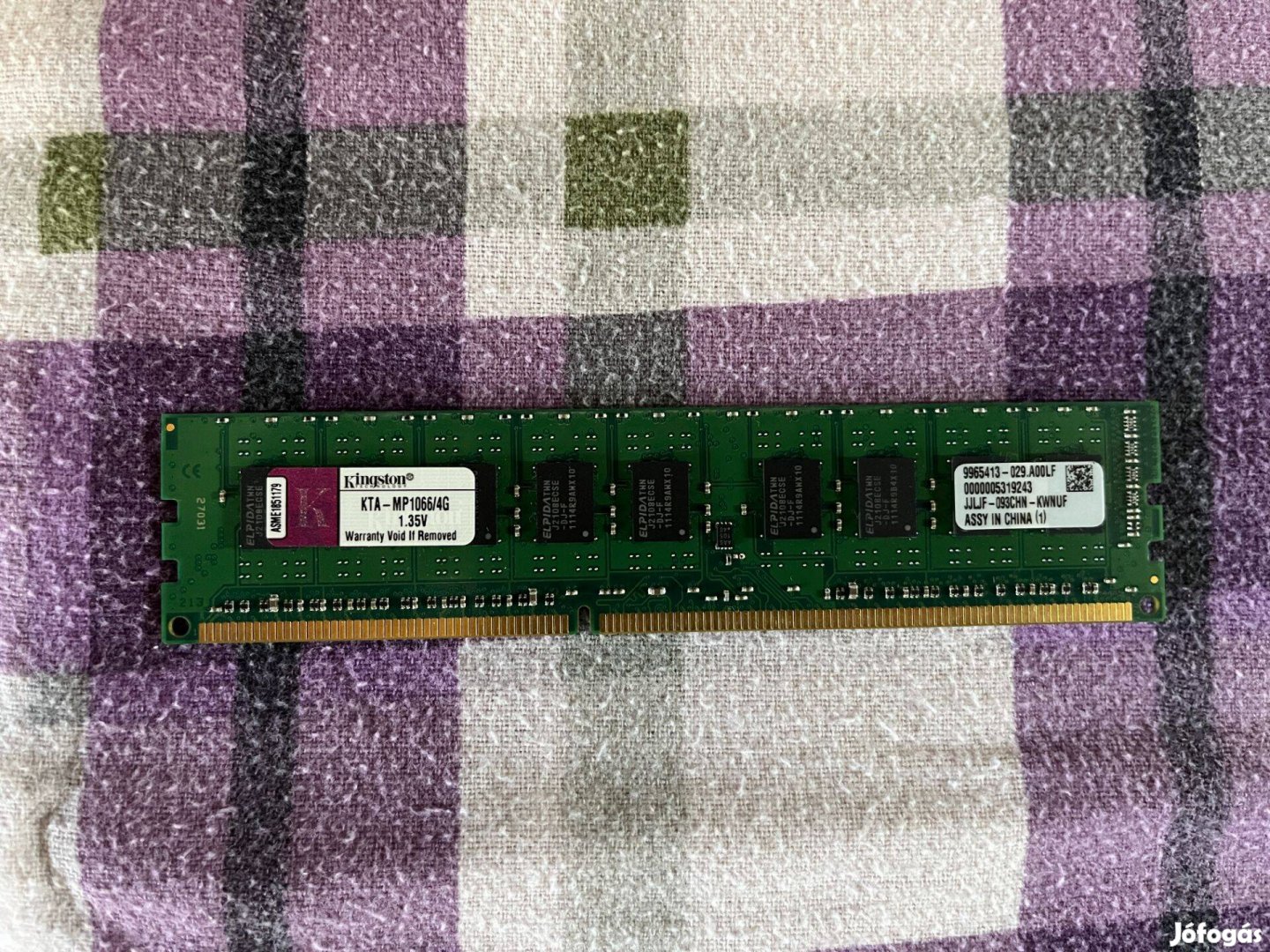 4 GB -os Unbuffered ECC 1066 MHz -es Kingston memóriák