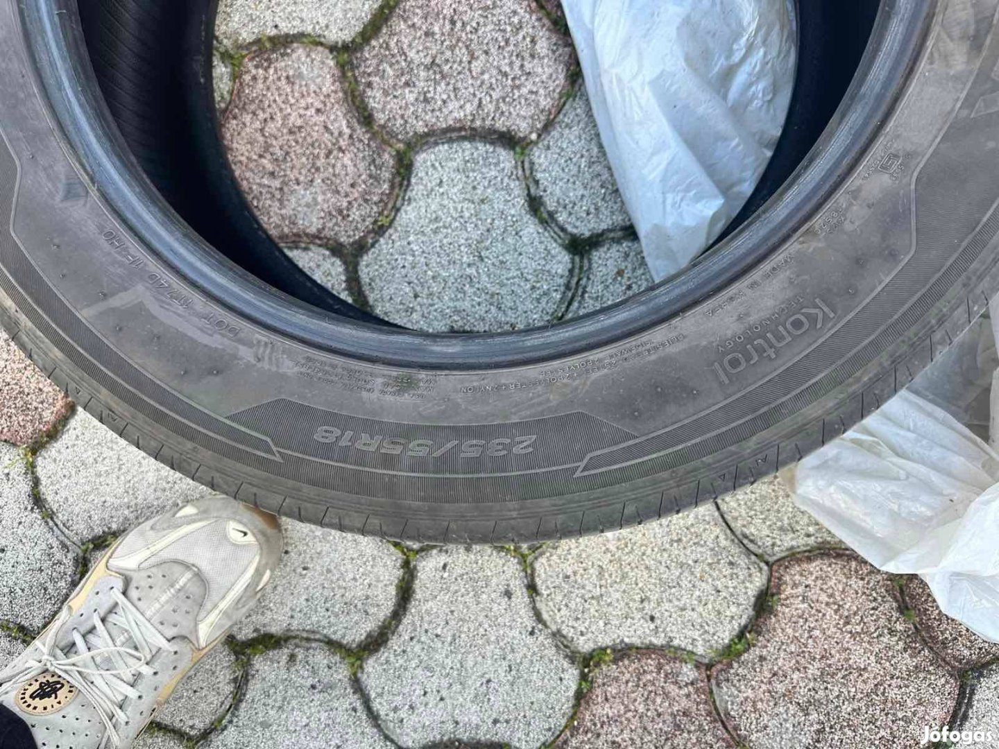 4 Hankook nyári gumi eladó 235/55/R18