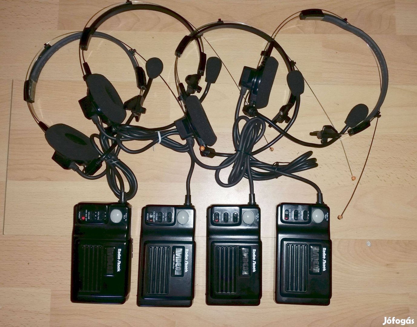 4 darabos Radio Shack Kommunikációs szett