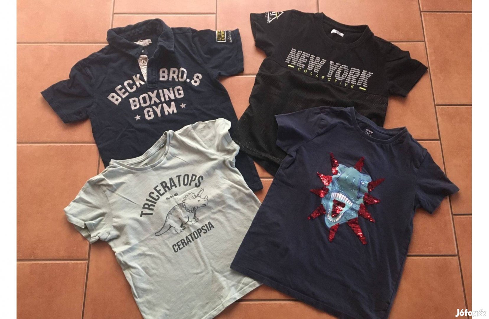 4 db 128-134 fiú póló csomagban!