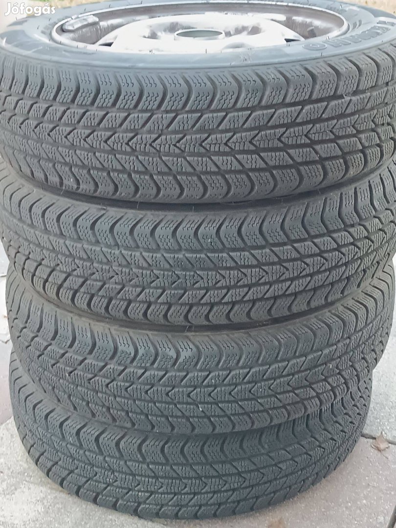 4 db 155/70 R13 téligumi lemezfelnin (Suzuki Swift)