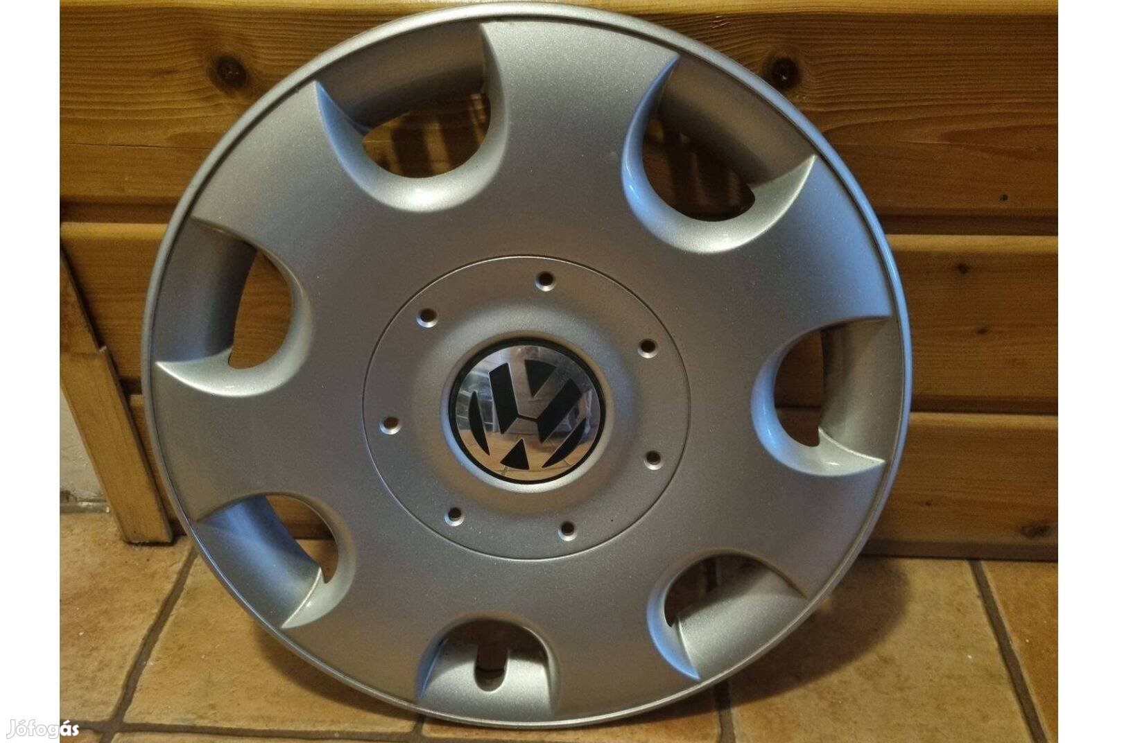 4 db 15' dísztárcsa és 4 db keréktartó zsák Volkswagenre