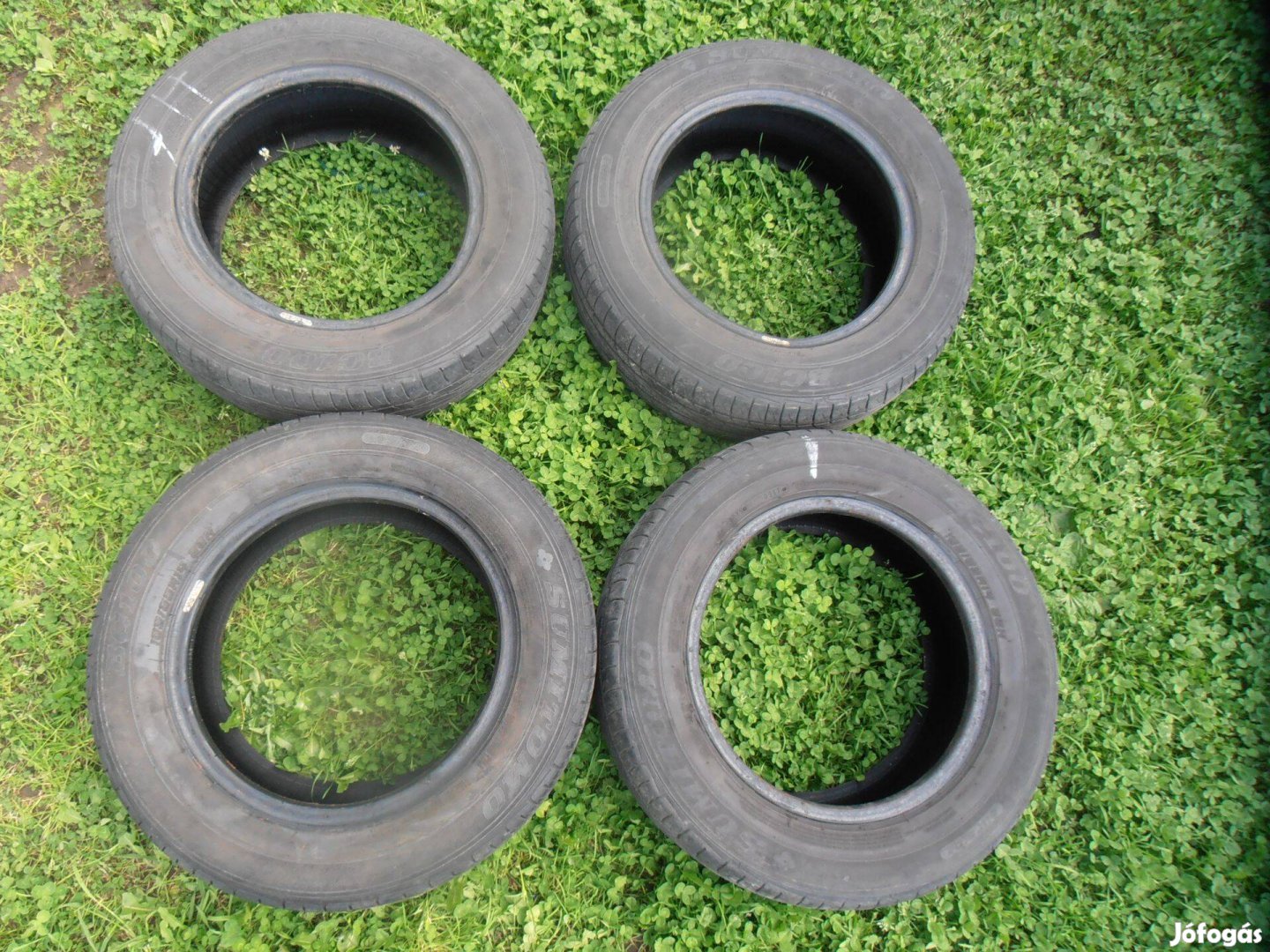 4 db 185/65 R14 5mm-es nyári gumi egyben 20.000ft-ért ujpesten eladó