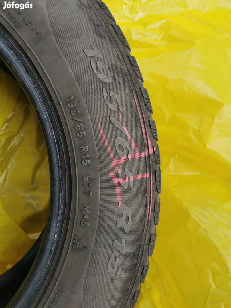 4 db 195/65 R15 91T Pirelli Cinturato Winter
