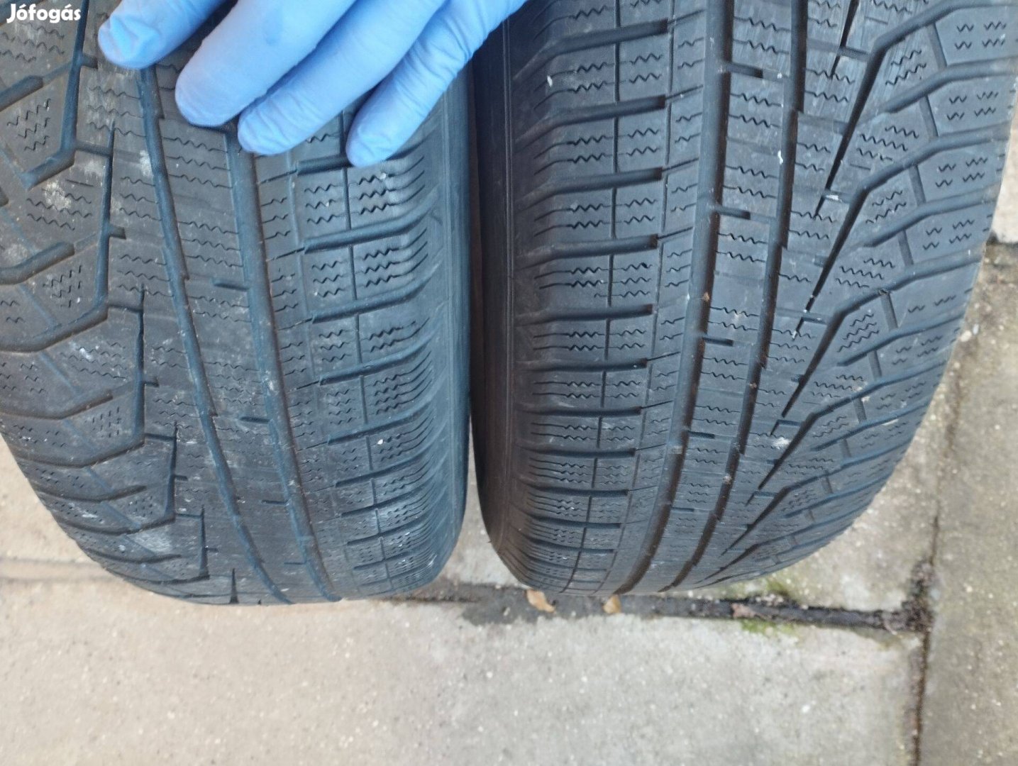 4 db 215/70 R16 téli gumi