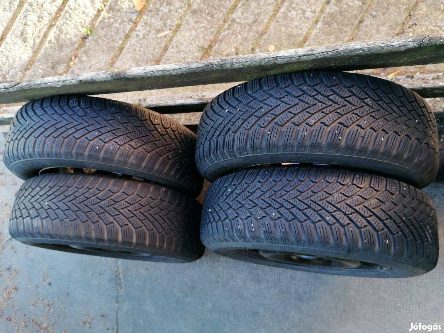 4 db 5x108 15" acélfelni Continental 195/65 R15 téli gumival