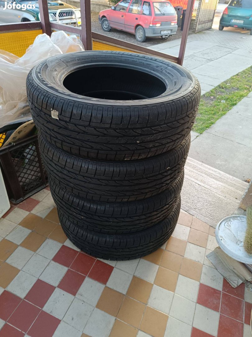 4 db Bridgestone Dueler 215/65 R17 nyári gumi (zozizo)