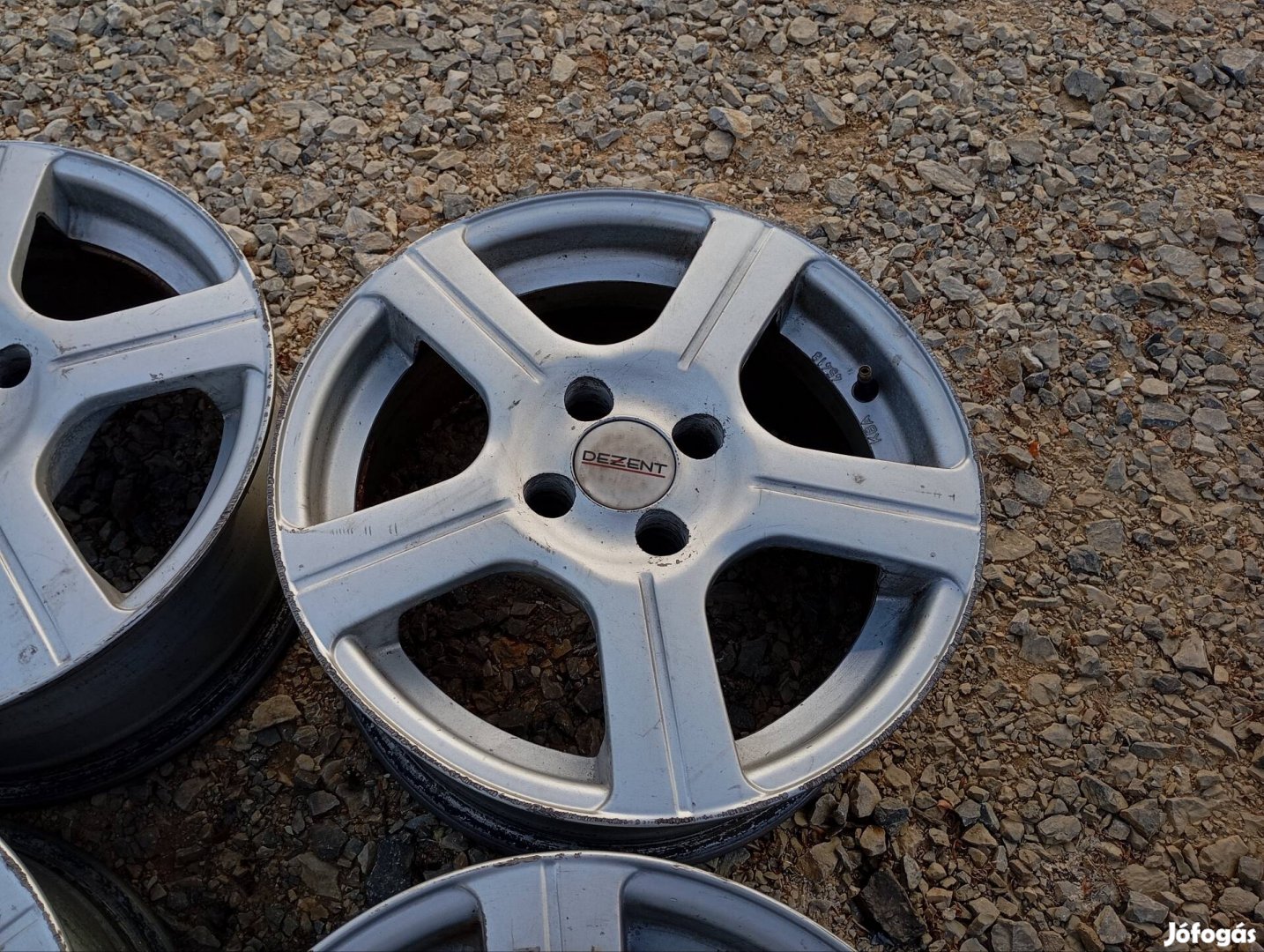4 db Dezent Fiat alufelni 4x98 6,5x15 ET28 középfurat: 58,1 mm