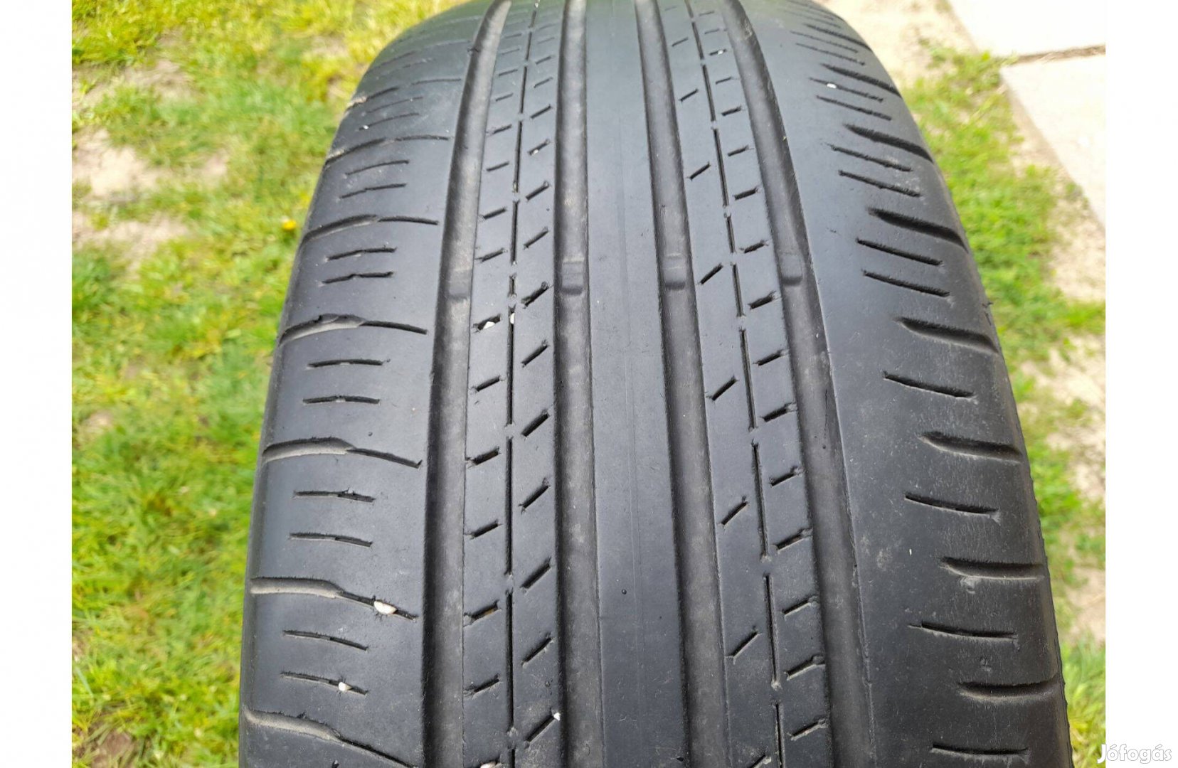 4 db Dunlop Grandtrek PT 30 225/60/18-100H használt nyári gumi