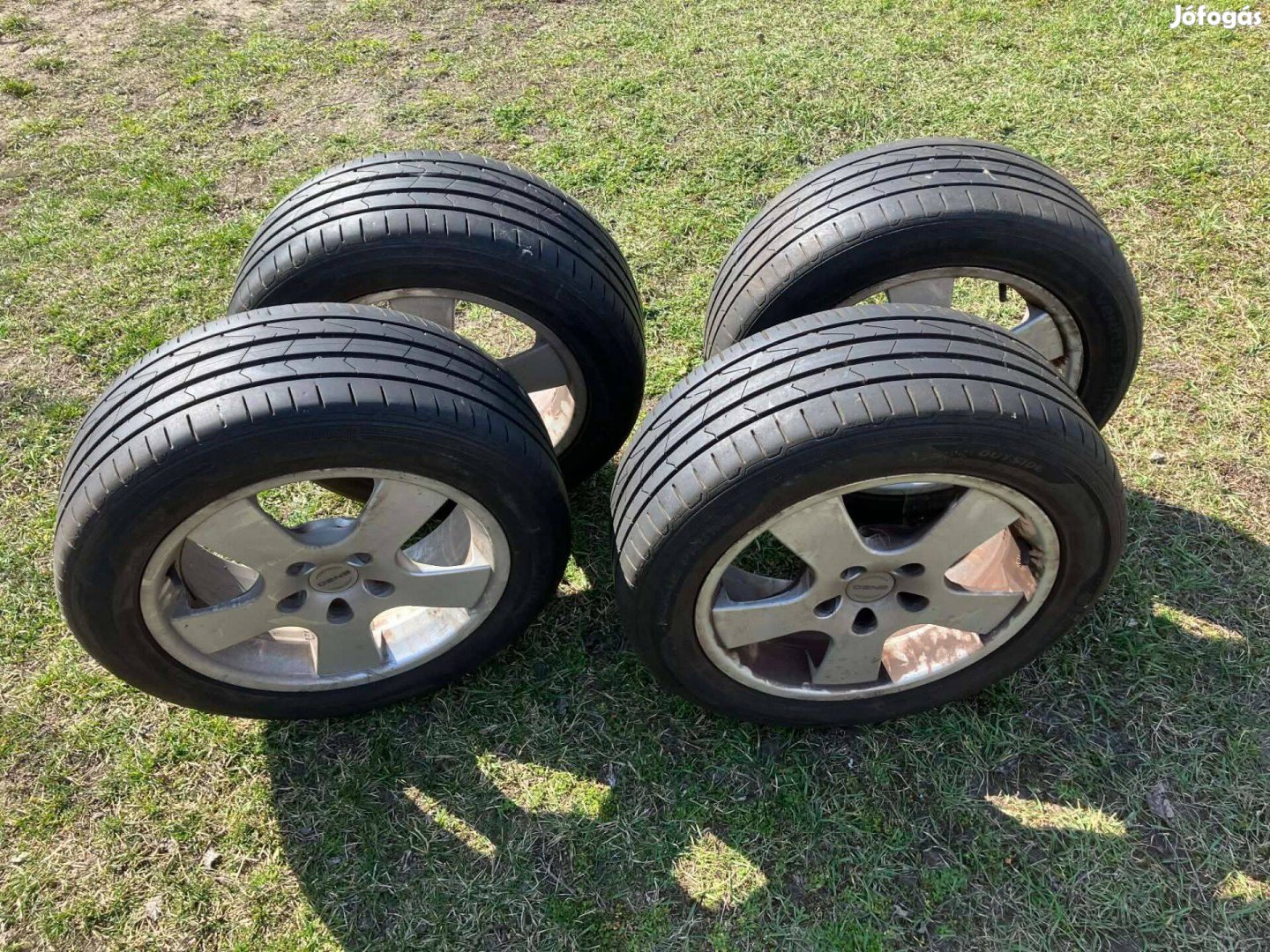 4 db Hankook nyári 20555 R16 - alumínium felnire szerelve