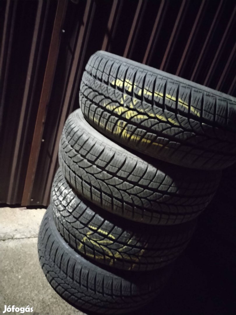 4 db Kumho téli gumi eladó 205/55/R16 