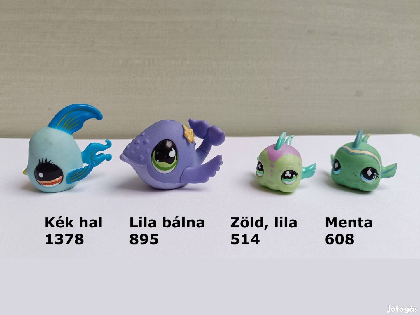 4 db LPS figura, hal, bálna