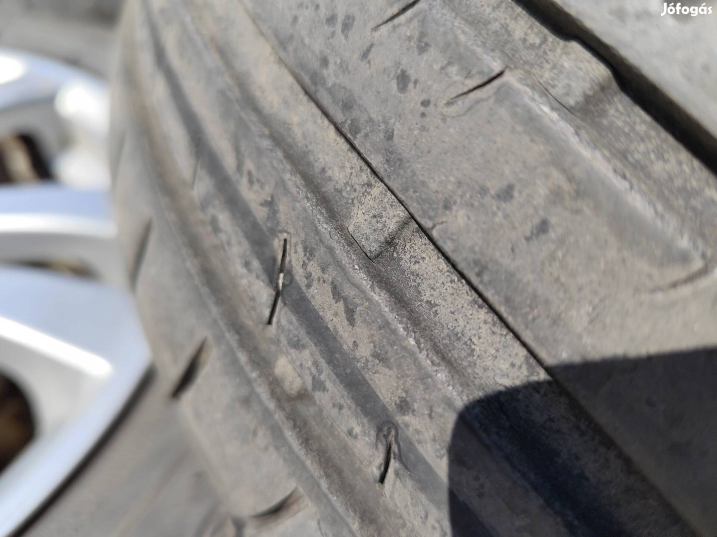4 db Mercedes alufelni, Dunlop Sport Response nyári gumival eladó.