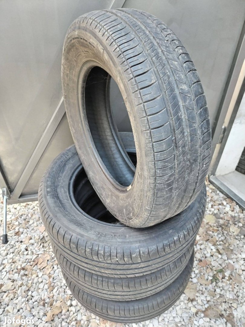 4 db Michelin Nyárigumi - 205/65 R16