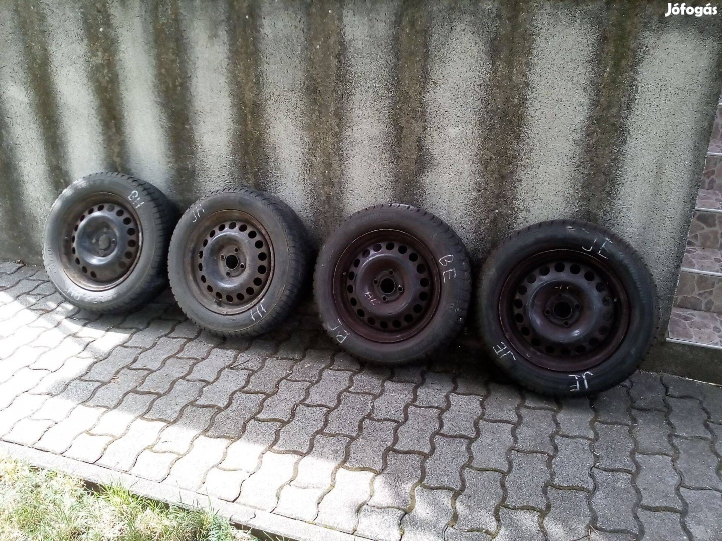 4 db Opel Astra G lemez felni téligumival R15 4*100