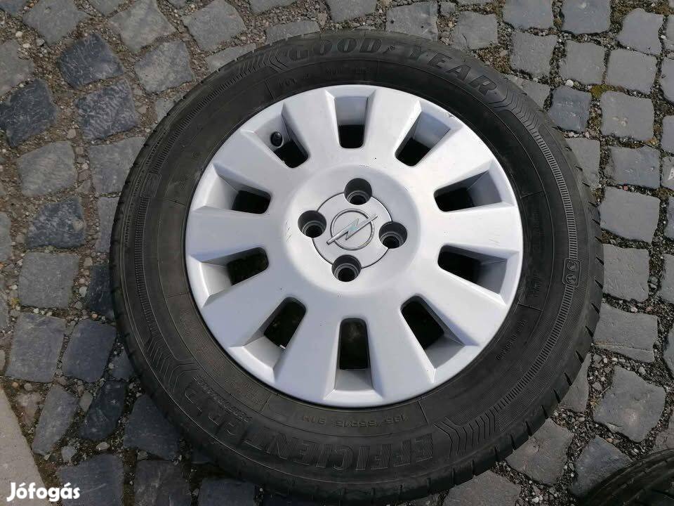 4 db Opel Astra (H) alufelni, 2018-as Goodyear nyári gumival szerelve