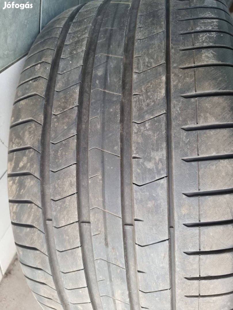 4 db Pirelli P Zero 315/35 R21 6,5 mm