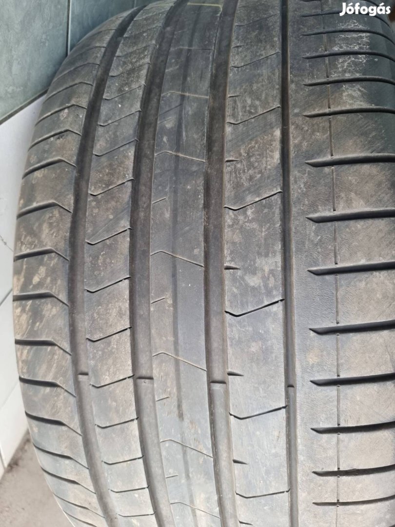 4 db Pirelli P Zero 315/35 R21 6,5 mm