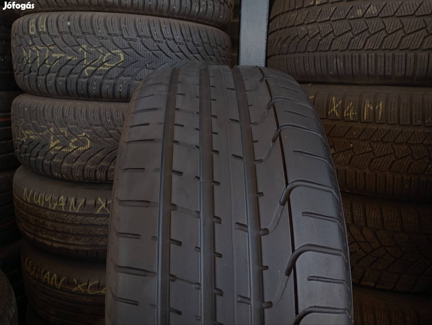 4 db Pirelli Pzero AO 255/40 R19 100Y XL nyárigumi