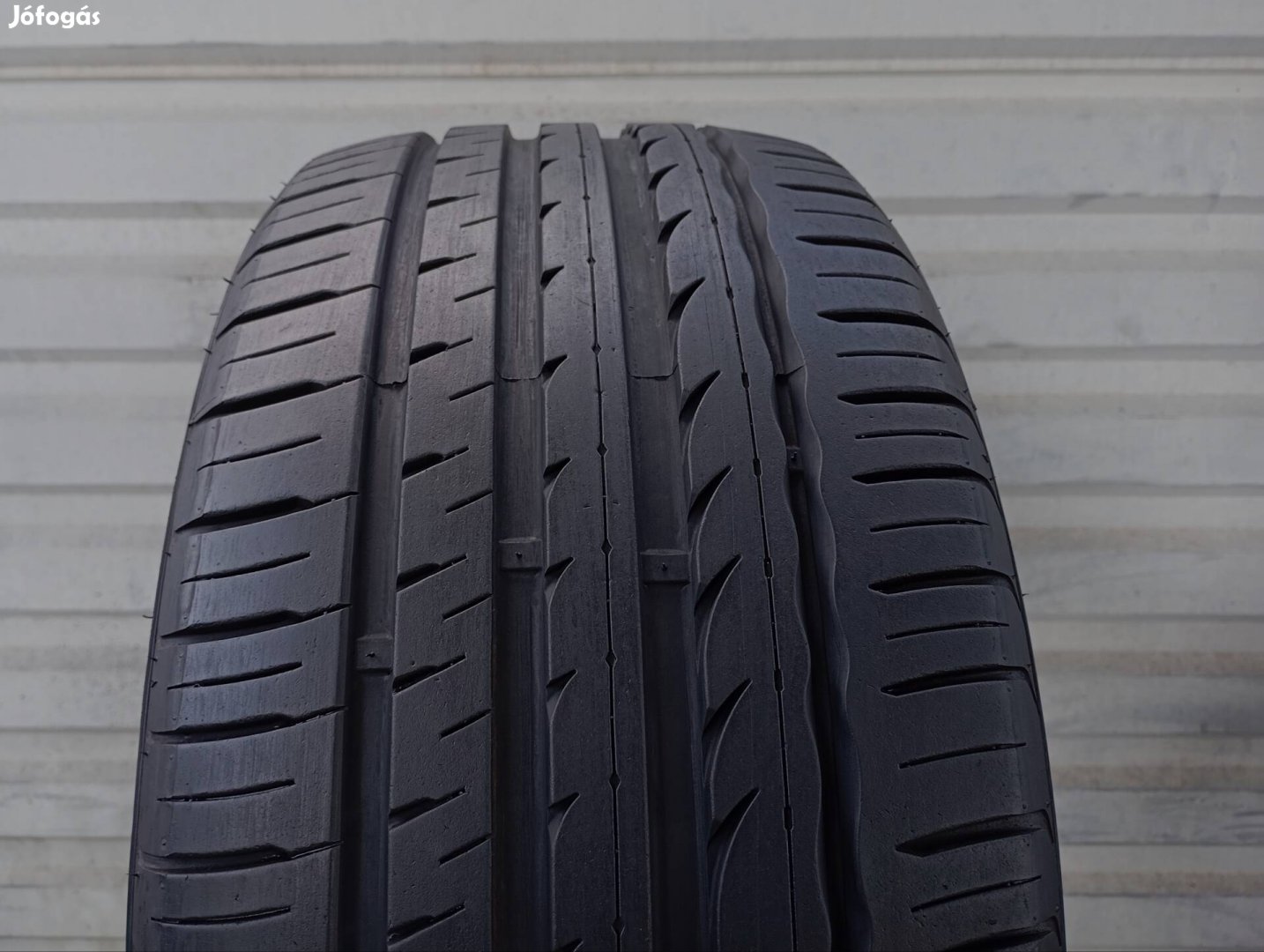 4 db Sailun Atrezzo SVA1 255/40R19 100H XL nyárigumi