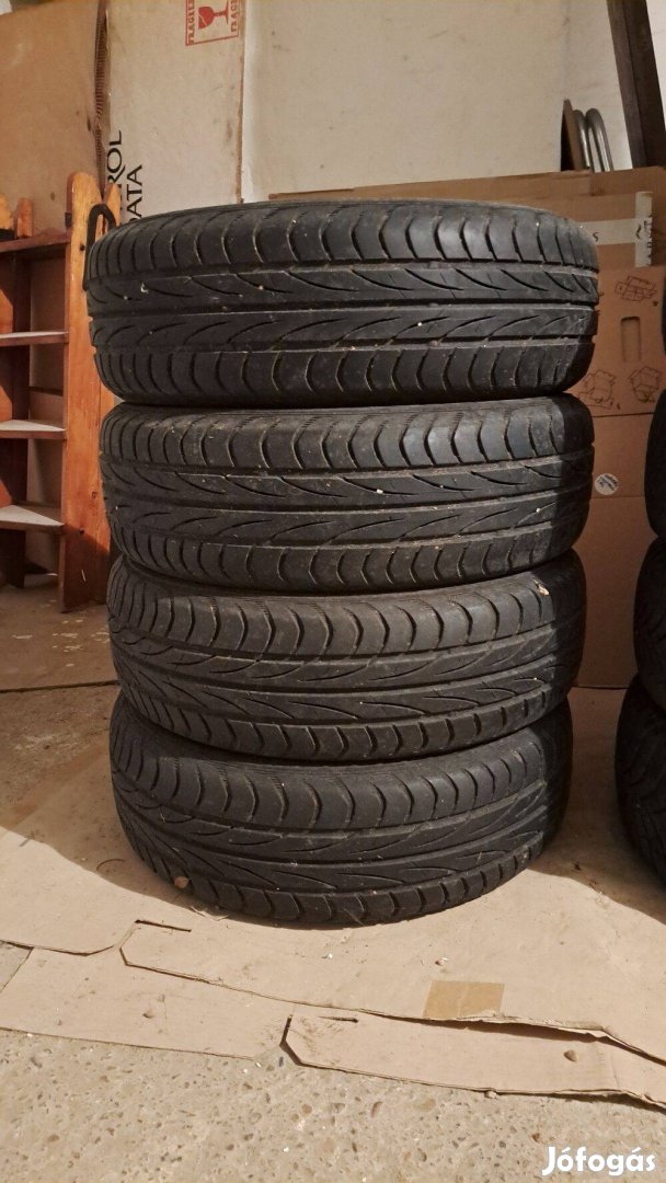 4 db Semperit Speed-Life 195/65 R15 használt nyári gumi